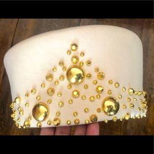 Stunning Vintage Mr. John Classic Ivory/Cream w/Gold Grommets. Ready to Style!